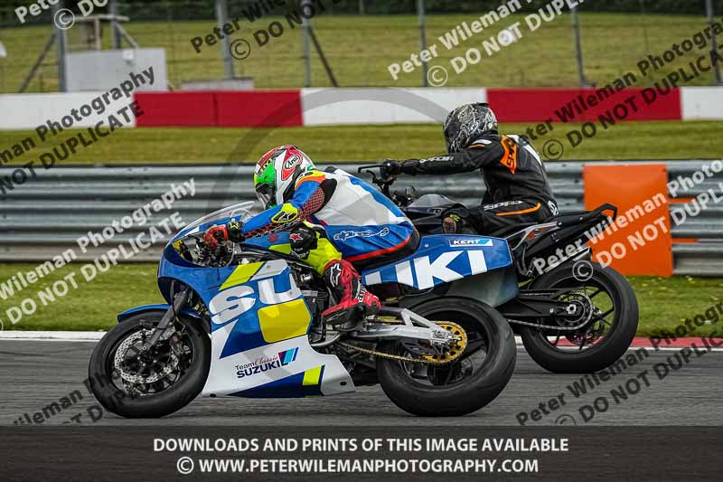 donington no limits trackday;donington park photographs;donington trackday photographs;no limits trackdays;peter wileman photography;trackday digital images;trackday photos